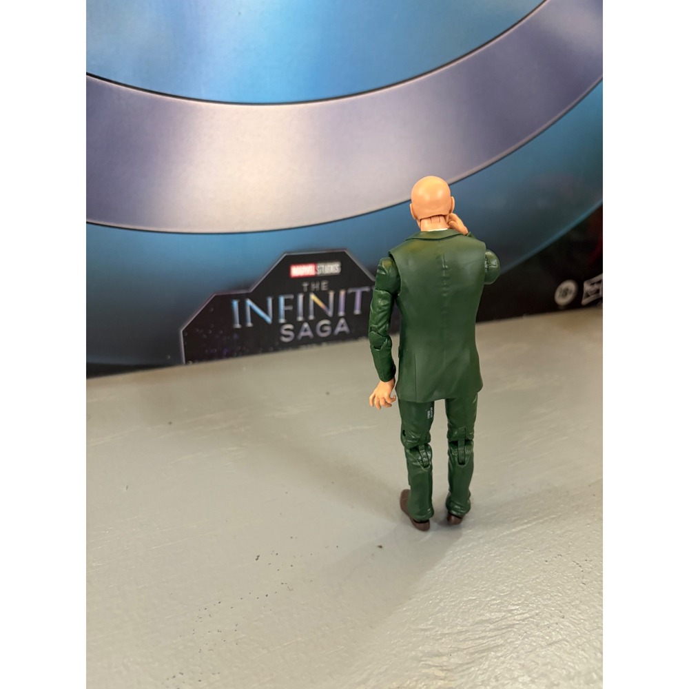 Marvel Legends - Professor X (Rider Series) - Picture 7 of 9